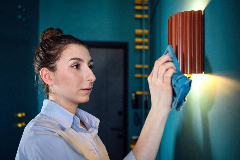 Beneficios de contratar limpieza nocturna en oficinas corporativas